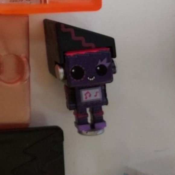 L.O.L. Surprise Tiny Toys Lot of 3 Mini Robots: XOXO, JukeBot & Help-R - Picture 4 of 11